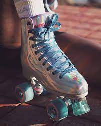 IMPALA SIDEWALK SKATES - HOLOGRAPHIC